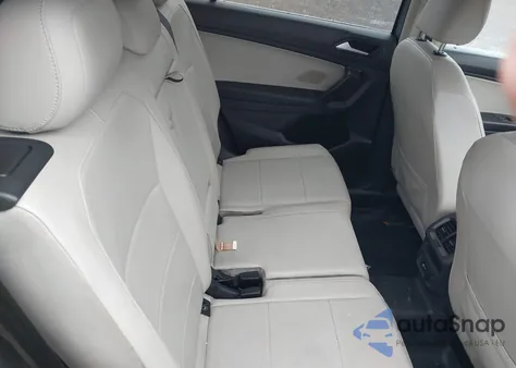 2021 Volkswagen Tiguan 2.0T Se/2.0T Se R-Line Black/2.0T Sel from USA, damaged, VIN 3VV2B7AX8MM145802